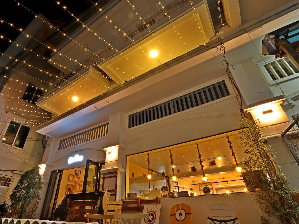 Oops Hostel Сиемрип Экстерьер фото