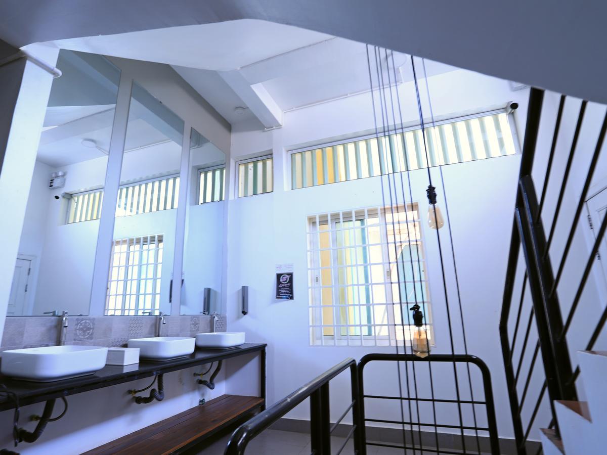 Oops Hostel Сиемрип Экстерьер фото